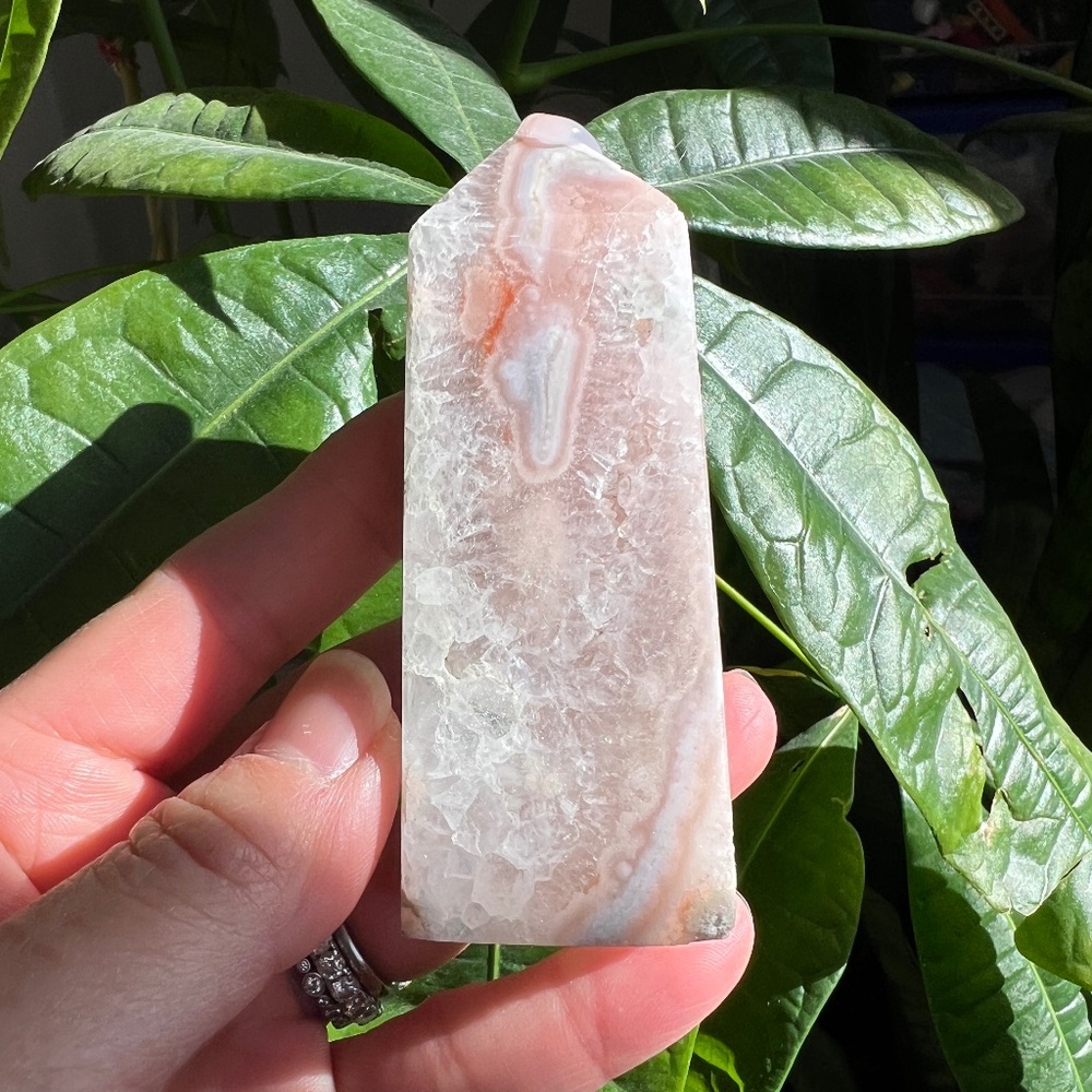 Pink amethyst agate tower (i) | crystal